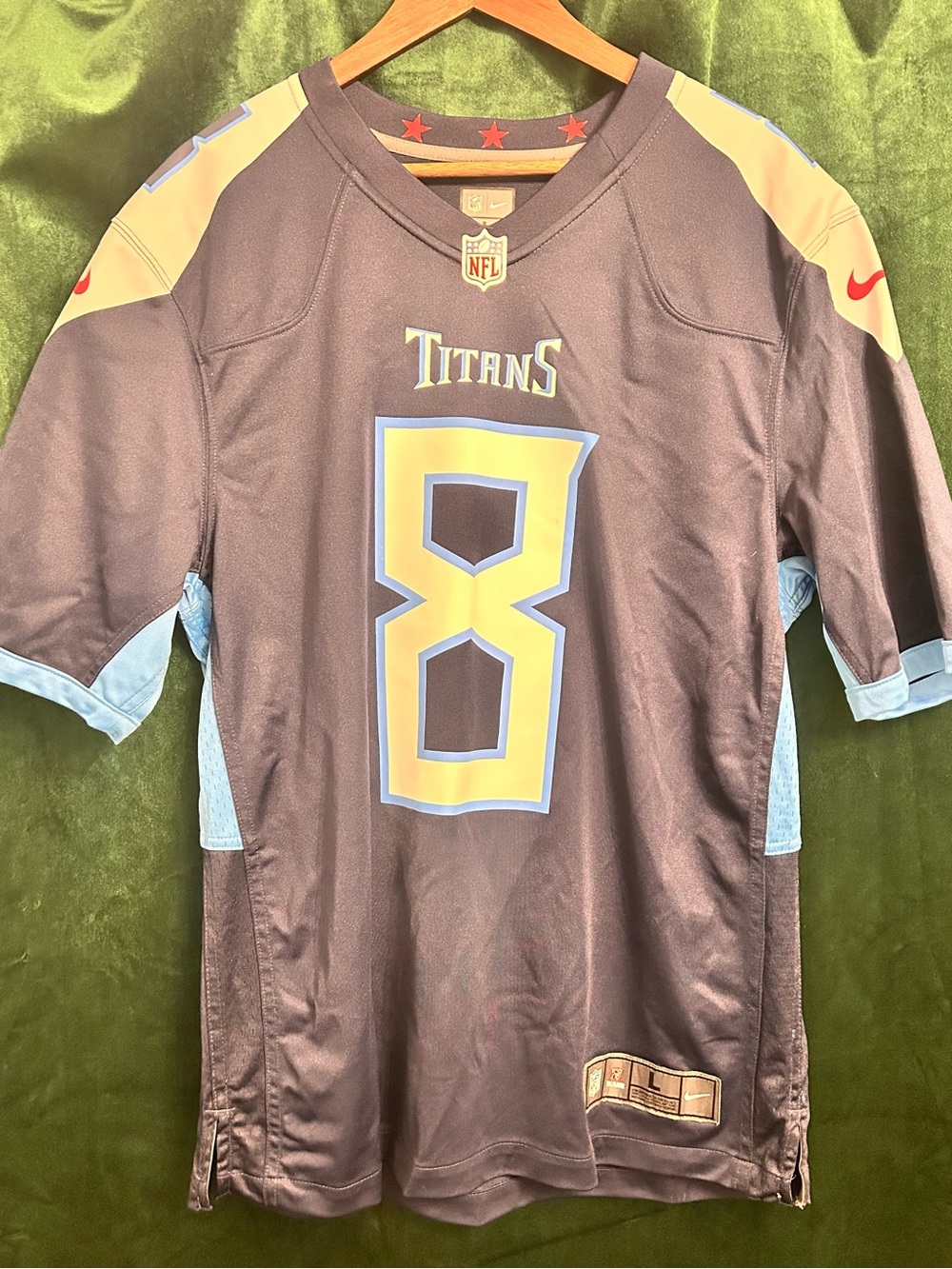 Nike Tennessee Titans #8 Mariota  Football Jersey